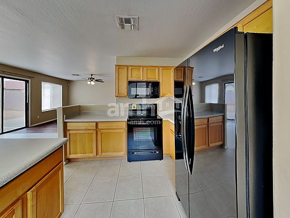 4th image of 10614 W Monte Vista Rd