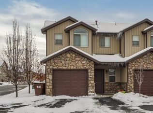 305 W 1975 N, Harrisville, UT 84414