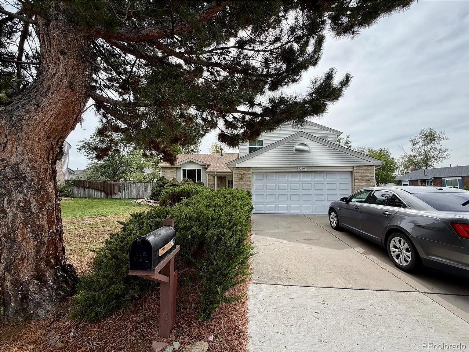 3 bed, 2.0 bath, 1662 sqft, $2,668 — Photo 1