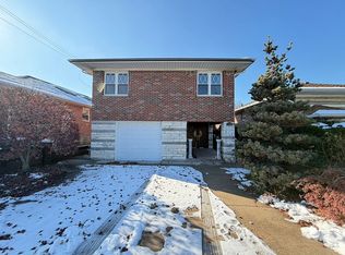 3-28 149th Pl #1, Whitestone, NY 11357