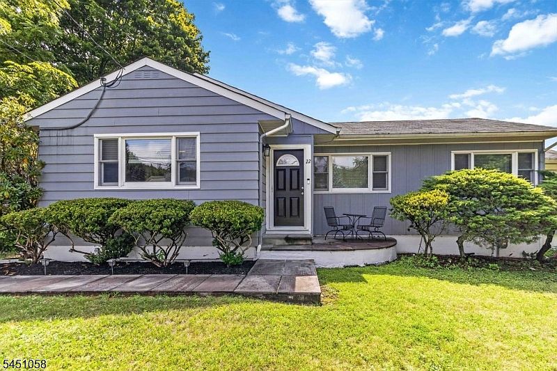 1st image of 22 Highland Ave