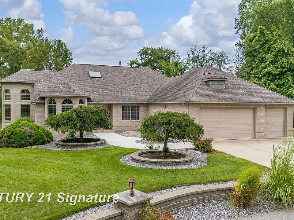 1st image of 5790 Dunrovin Dr