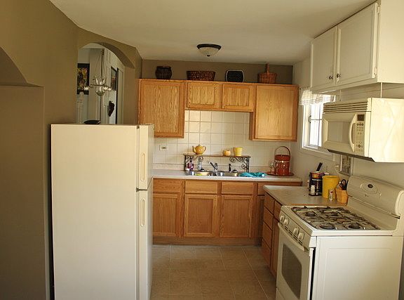 5th image of 316 Conde St