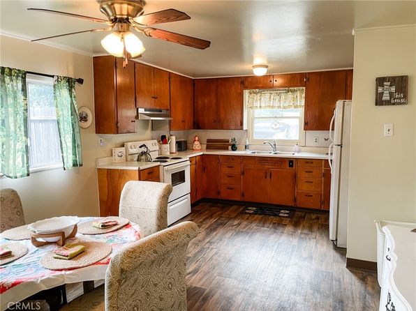 836 Olive St, Paso Robles, CA 93446
