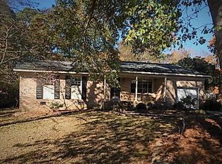 3272 Kelly Rd, Kinston, NC 28504