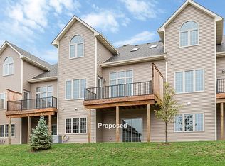 14032 Ridgemont Dr, Urbandale, IA 50323