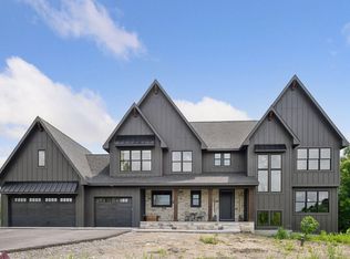 21281 Dorothy Way Spg, Lake Township, MN 55372