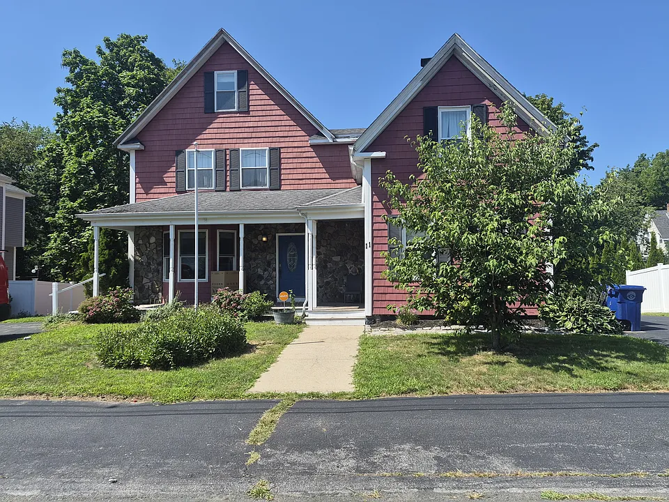 11 Jersey Ave #2