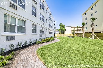 3rd image of 635 12th Ave NE APT 3