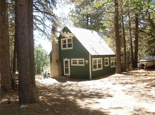 620 Ash Dr, Green Valley Lake, CA 92341