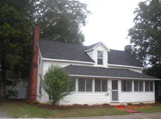 1720 Peachtree St, Winston Salem, NC 27107