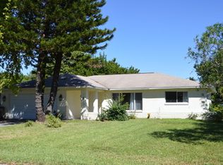 727 Sharar Ct, Cape Coral, FL 33904