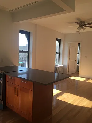 Rented by Safeguard Realty Management | media 32