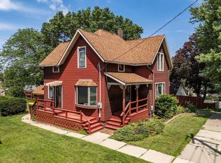 645 N Pine St, Reedsburg, WI 53959