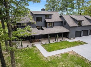 3209 W Trumbull Rd, Maple City, MI 49664