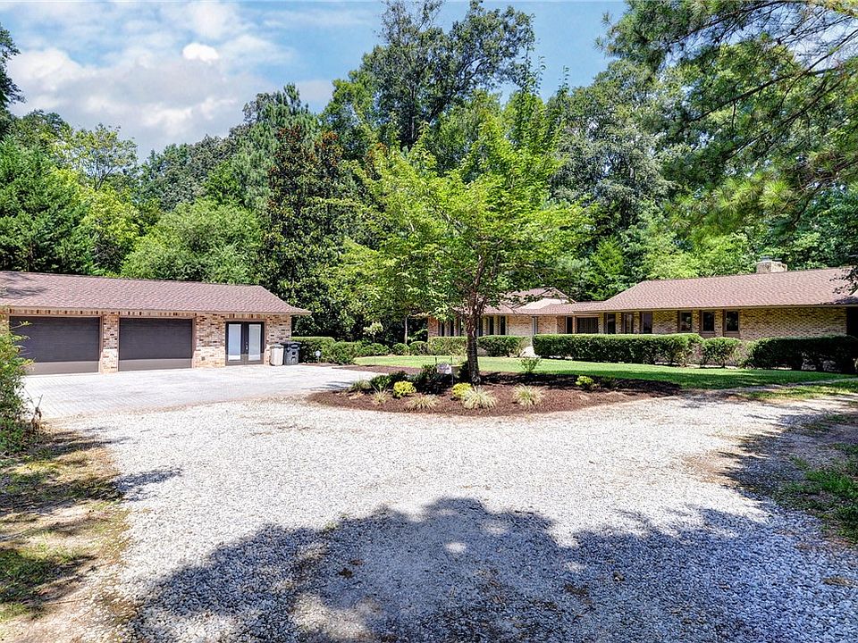 1st image of 107 Meadow Rue Ct