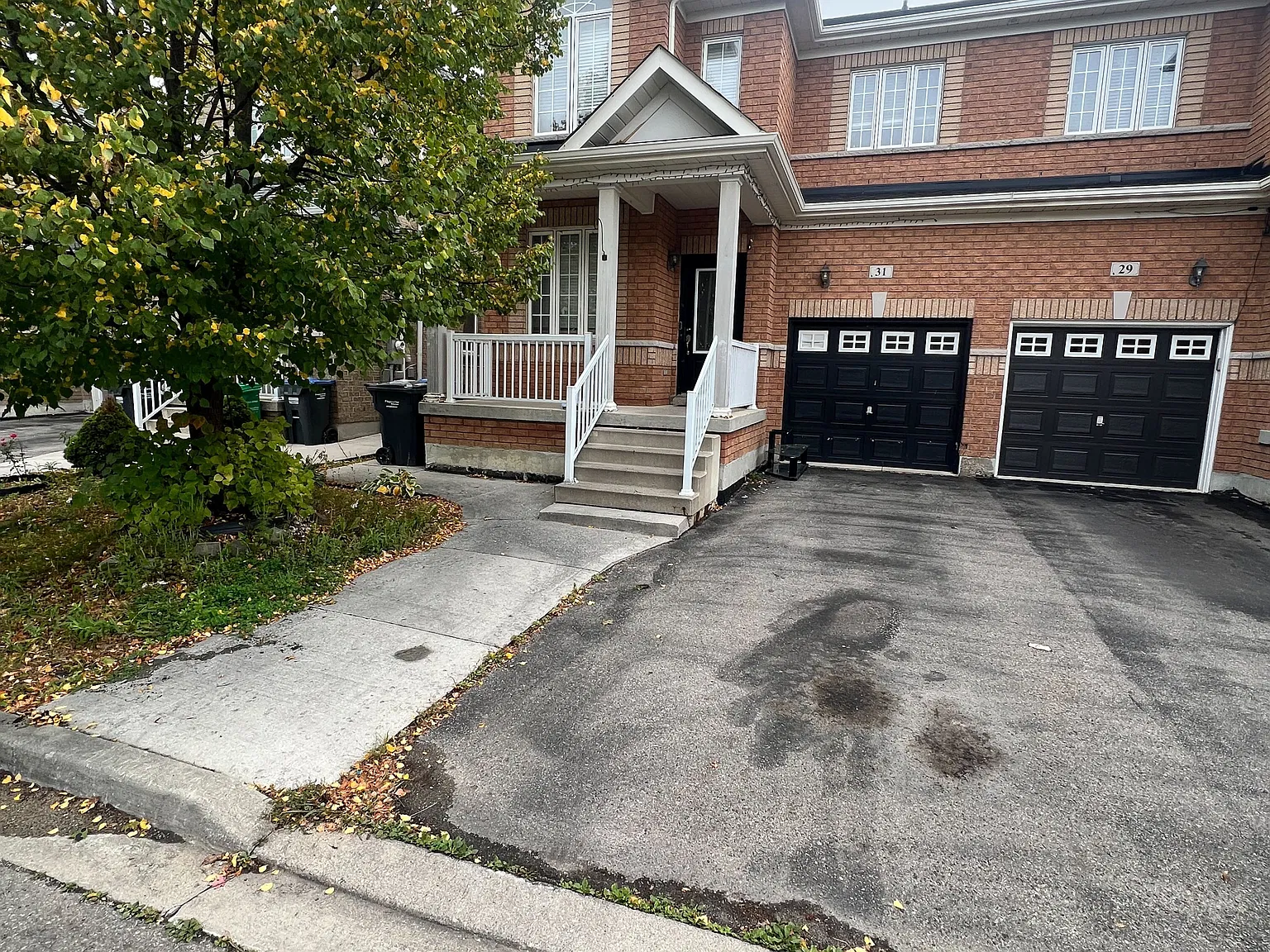 4 bed, $2,850 — Photo 1