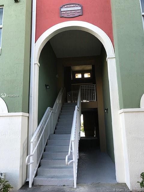 1st image of 11202 NW 83rd St APT 219