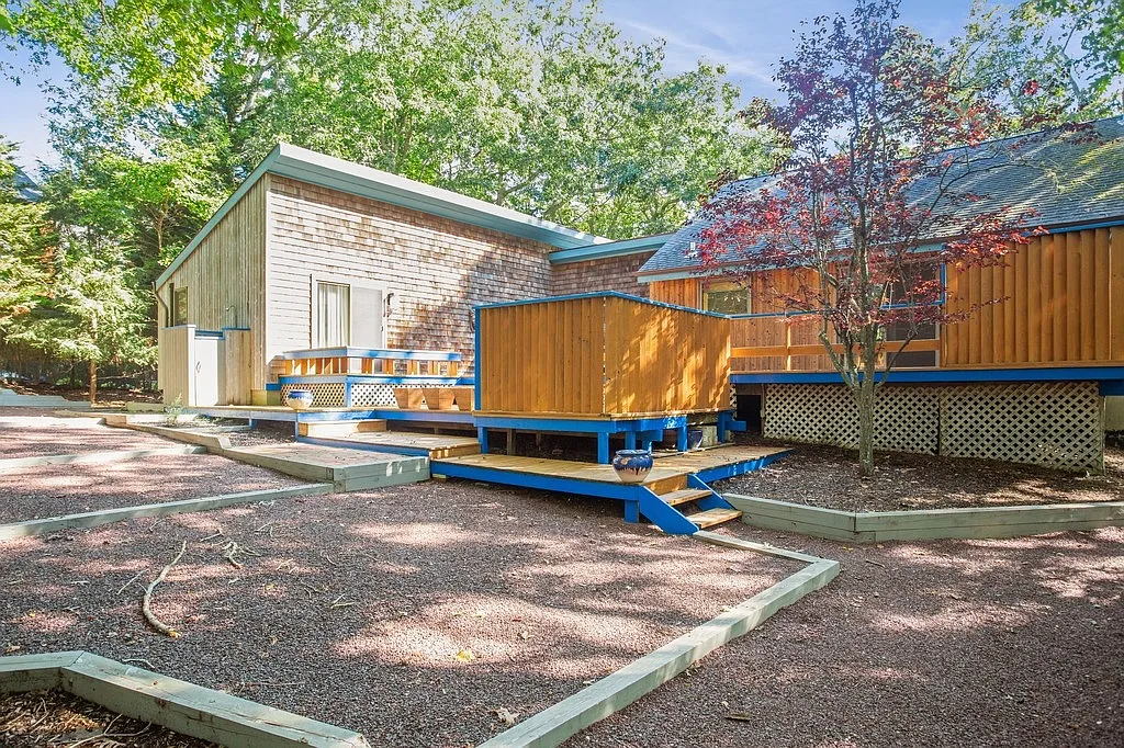 Sag Harbor Village Year Round Rental — Photo 3