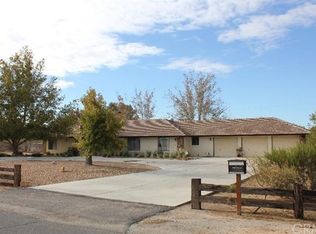 19473 Symeron Rd, Apple Valley, CA 92307