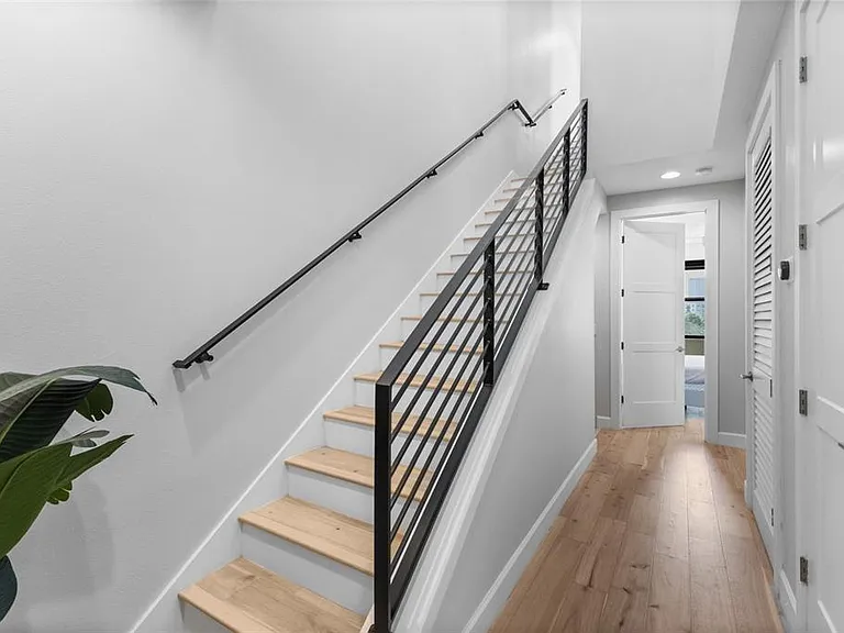 401 N Oregon Ave #9 — Photo 27