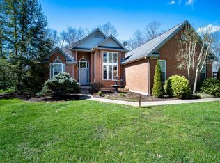 299 Bremen Dr, Fayetteville, OH 45118