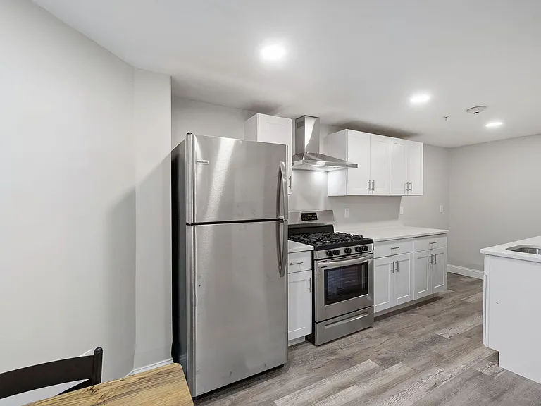 335 Angell St #GK — Photo 4