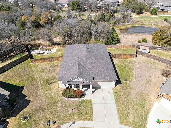 3rd image of 8900 Viewpark Ln