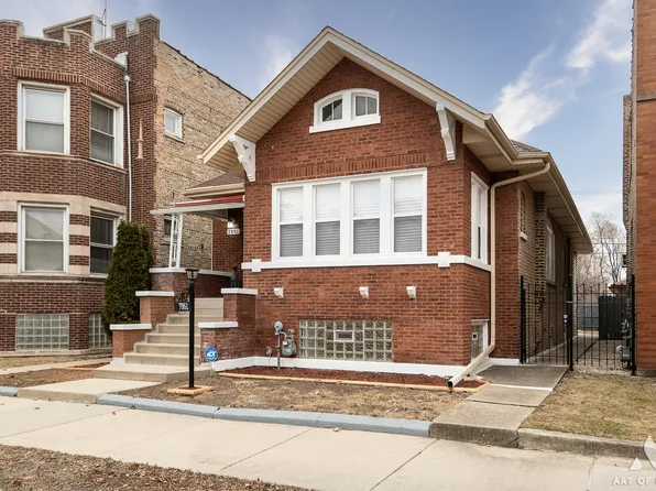 7951 S Elizabeth St, Chicago, IL 60620