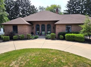 4445 Dirker Rd, Saginaw, MI 48638