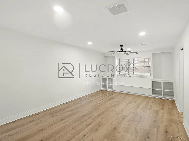 816 Winthrop Cir — Photo 23