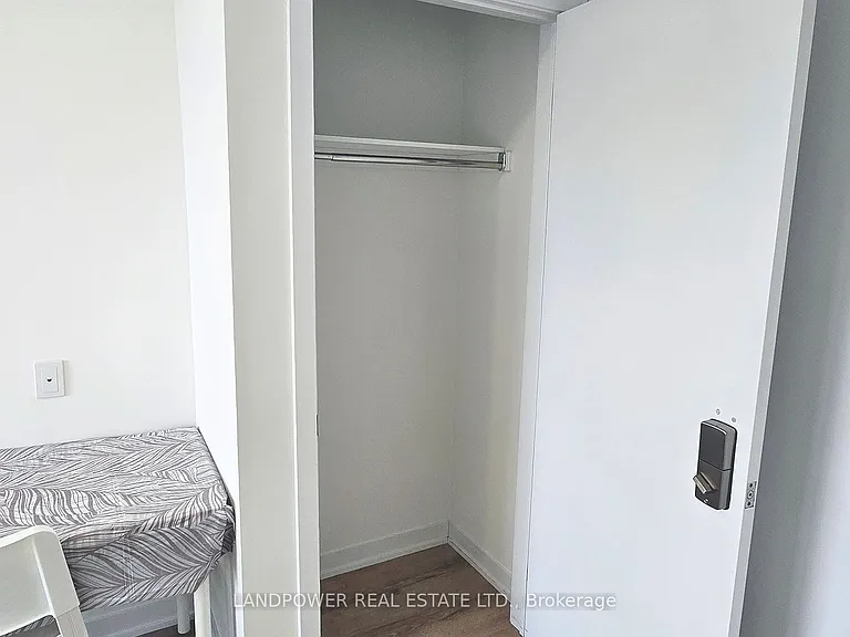 1800 Simcoe St N #313 — Photo 31