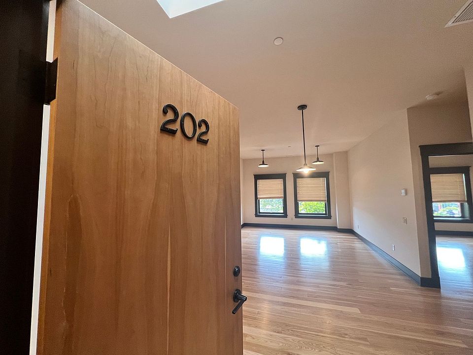 1st image of 116 W 3rd Ave #202