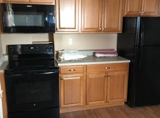214 W Abbott St, Lansford, PA 18232