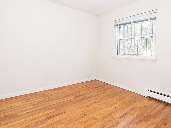 3rd image of 23-25 36th St #2F