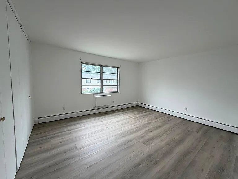 18 Fairview Dr #3 — Photo 14