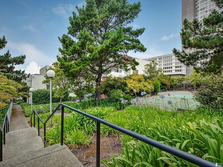 66 Cleary Ct #1501 — Photo 38