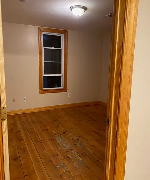 24 Holyoke St #4B — Photo 7