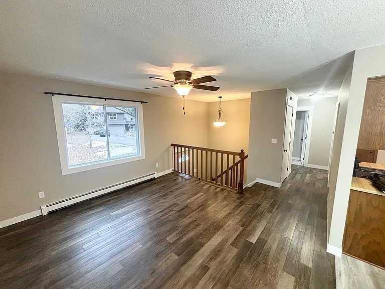 4310 Grainwood Cir NE — Photo 11