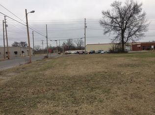 801 S 3rd St, Paducah, KY 42003