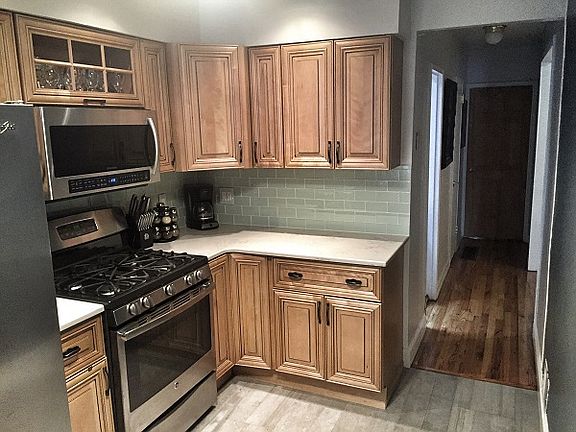3rd image of 1578 E 58th St