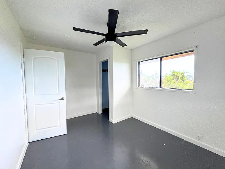 2057 Kinoole St #2 — Photo 5