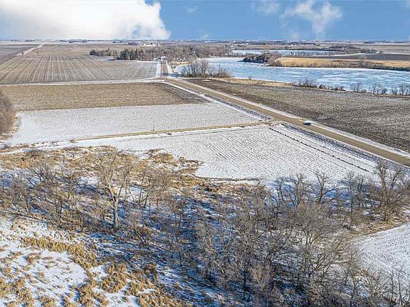 5th image of Tripp Ave