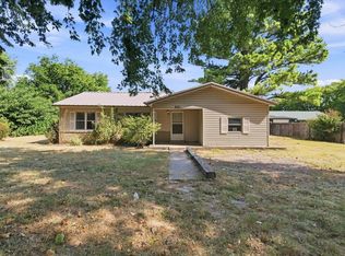 601 NE 12th St, Wagoner, OK 74467