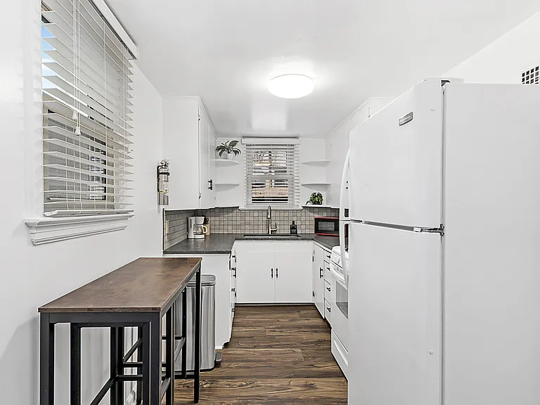 710 W 1st Ave #1 — Photo 7