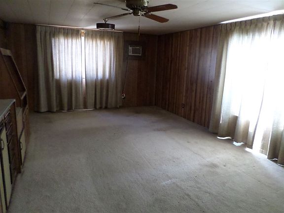 3rd image of 13760 E Gatewood Ln