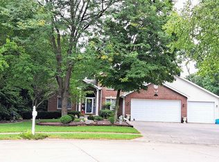 11 Blakeridge Pl, Mt Zion, IL 62549