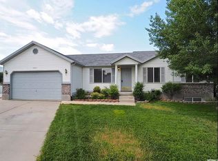 6872 W Merrilie Cir, West Valley City, UT 84128