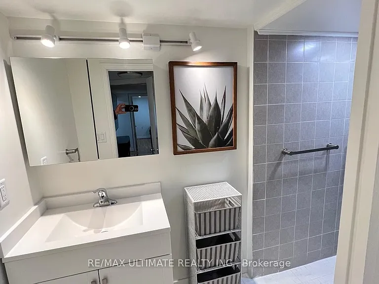 30 Ferris Rd — Photo 12
