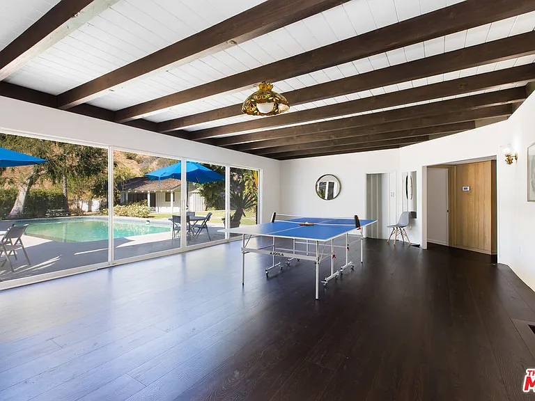 19471 Rosita St — Photo 11